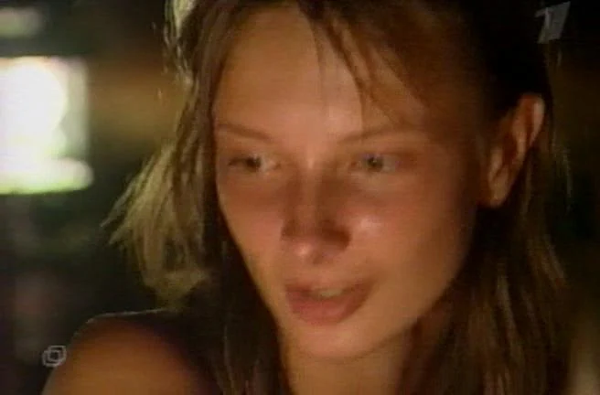 Кадры из ТВ шоу Последний герой (2001)